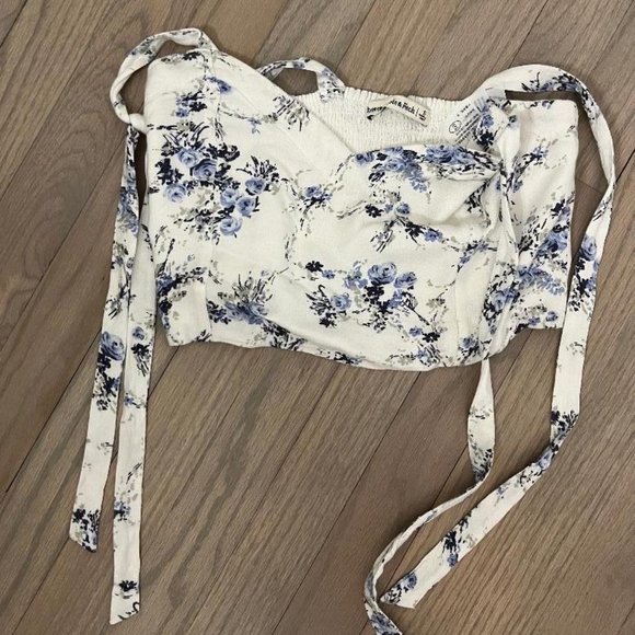 Abercrombie Crop Top - Picture 1 of 1
